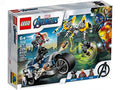 Black Panther and Thor Buildable Superhero Toy (226 Pieces) T113