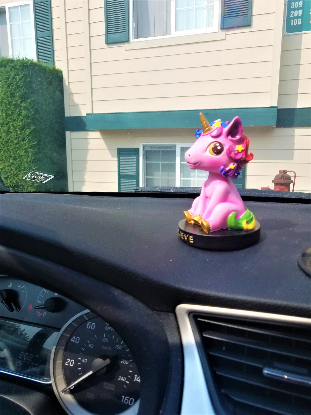Pink Ceramic Bobblehead D8236