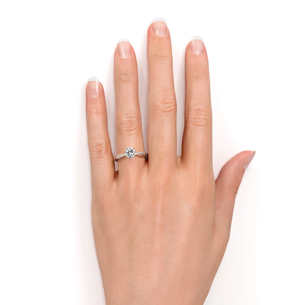1 Carat Round Cut Moissanite Engagement Ring B4412