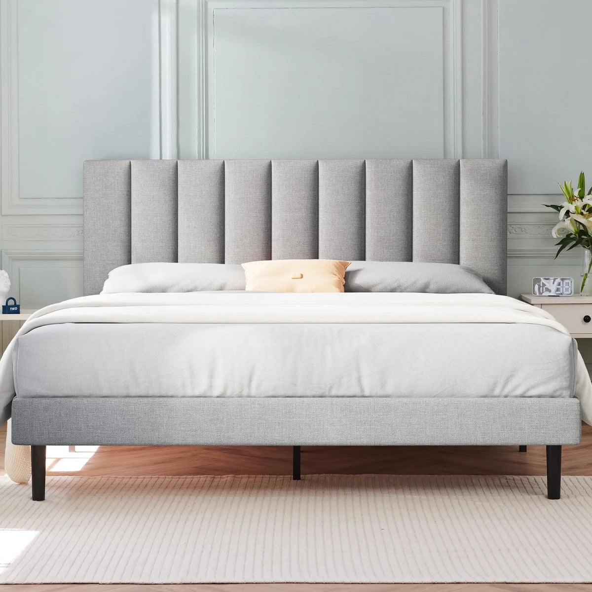 Queen Upholstered Platform Bed Frame Light Gray M23701